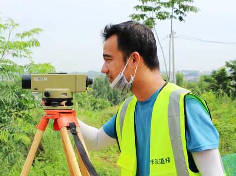 西安城投道桥集团第五工程公司项目施工员:惠震