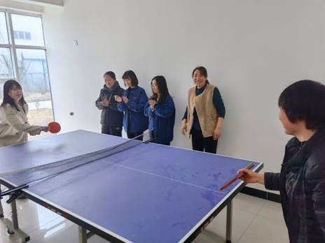 活动四 “情谊暖心间,花漾半边天”文体比赛活动 (2).jpg